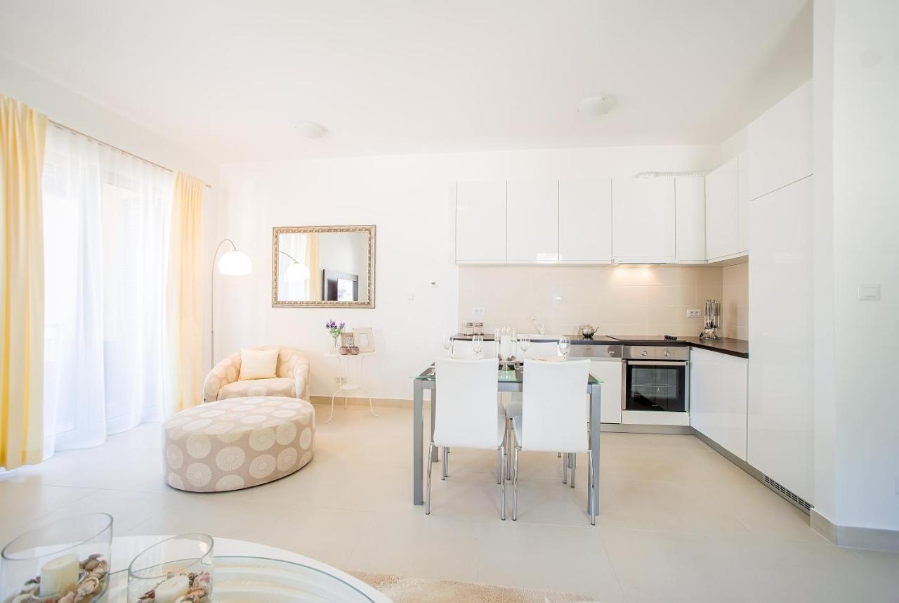 Lavender Bay Apartment C22 Kotor Exteriér fotografie